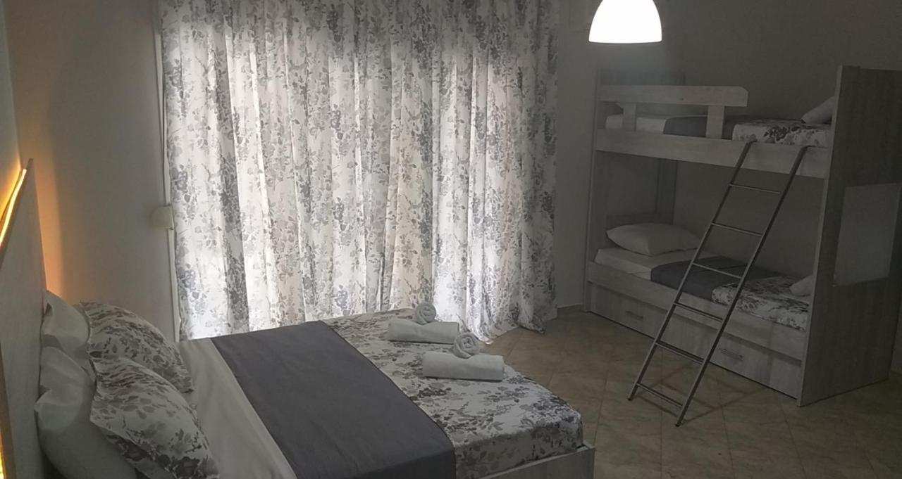 Studio Garden Daire Nea Kallikrateia Dış mekan fotoğraf